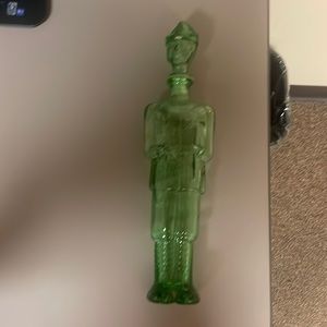 Glass decanter solder